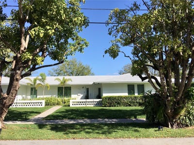 /international/us/9121-sw-85th-st-miami-fl-110108480405/