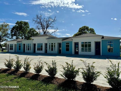 /international/us/508-e-main-street-broussard-la-110108208573/