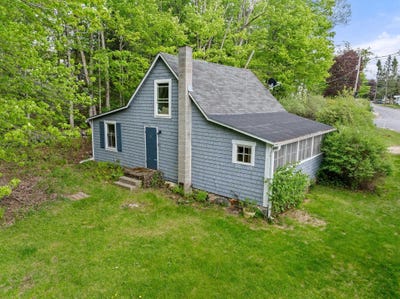 /international/us/102-corliss-hill-road-meredith-nh-110107083351/