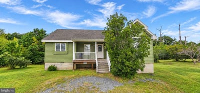 /international/us/5455-cedar-dr-chincoteague-va-110110348839/
