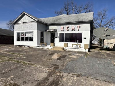/international/us/1207-w-6th-pine-bluff-ar-110097665548/