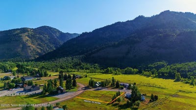 /international/us/lot-66-hardman-road-star-valley-ranch-wy-110101100243/?lang=es