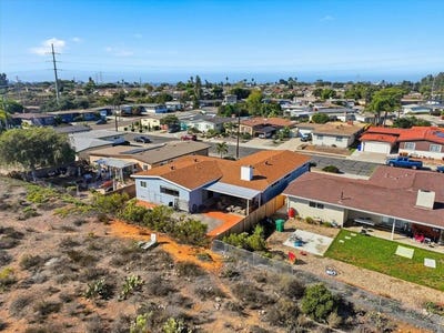 /international/us/2431-root-street-san-diego-ca-110106554366/