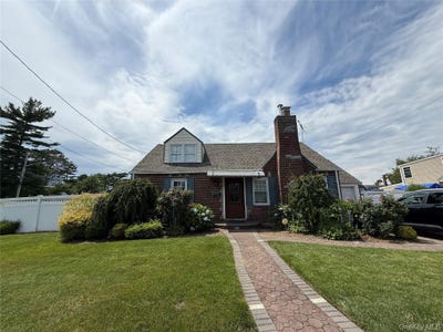 /international/us/730-cottage-st-uniondale-ny-110108934035/