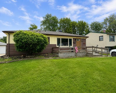 /international/us/929-n-oakwood-street-griffith-in-110108472746/