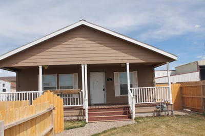 /international/us/16-maxwell-street-marbleton-wy-110107797736/