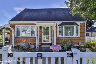 /international/us/1134-e-cedar-street-allentown-pa-110120618985/