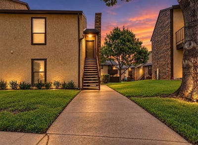 /international/us/1201-calico-lane-arlington-tx-110110020824/
