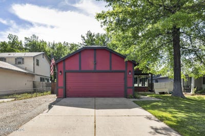 /international/us/2434-fieldcrest-drive-carson-city-nv-110108345701/