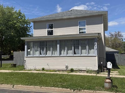 /international/us/213-w-monowau-street-tomah-wi-110105732010/