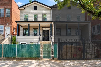 /international/us/681-e-240th-street-bronx-ny-110110422970/