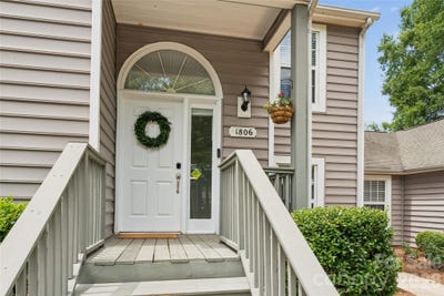 /international/us/1806-fairlawn-court-rock-hill-sc-110109504716/