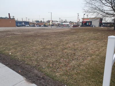 /international/us/18-w-south-street-plano-il-110082667220/