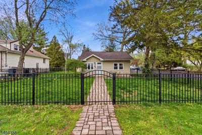 /international/us/86-hiawatha-blvd-parsippany-troy-hills-twp-nj-110120044739/