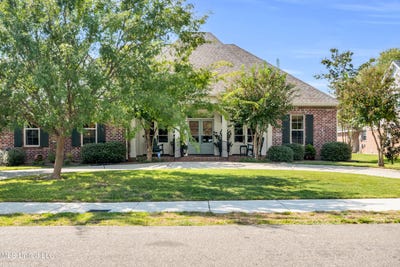 /international/us/608-beyer-drive-bay-saint-louis-ms-110102621890/