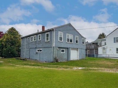 /international/us/190-sconticut-neck-rd-fairhaven-ma-110103434140/