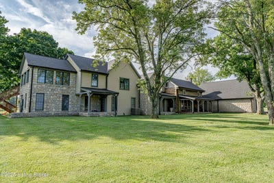 /international/us/411-paddock-ln-simpsonville-ky-110100308916/