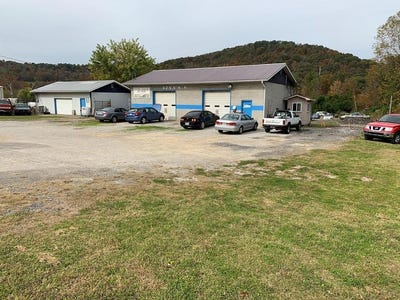 /international/us/34-commonwealth-vanceburg-ky-110093023413/
