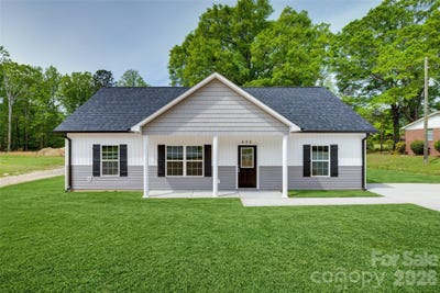 /international/us/112-truesdale-street-heath-springs-sc-110107229453/