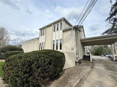 /international/us/437-lafayette-road-medina-oh-110107284994/