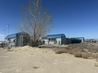 /international/us/blue-mountain-rd-street-winnemucca-nv-110107683326/