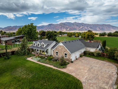 /international/us/323-n-400-w-hyrum-ut-110102707245/