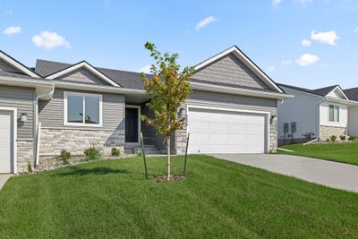 /international/us/5520-ne-briarwood-drive-ankeny-ia-110107056446/