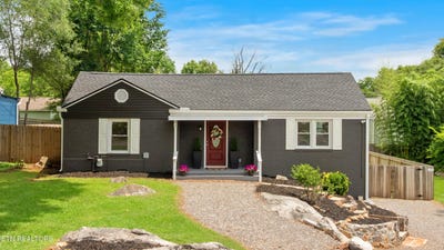 /international/us/210-juniper-ave-alcoa-tn-110108553062/