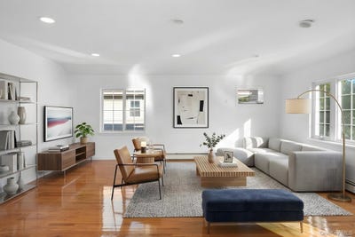 /international/us/24527-148th-avenue-rosedale-ny-110120508789/