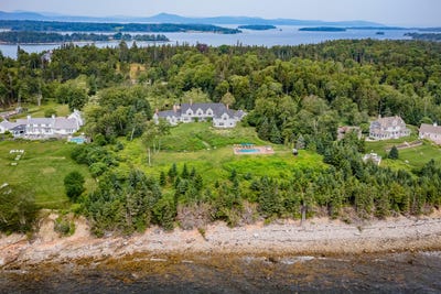 /international/us/866-pendleton-point-road-islesboro-me-110108828224/