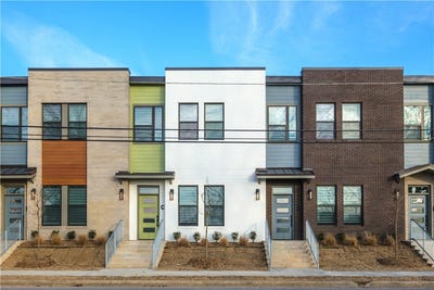 /international/us/303-park-street-springdale-ar-110106314796/