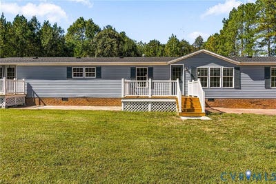 /international/us/8211-brills-road-dinwiddie-va-110120486361/