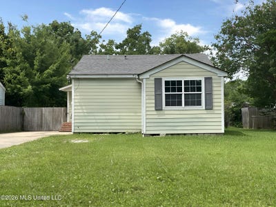 /international/us/2119-cleveland-avenue-pascagoula-ms-110108742041/