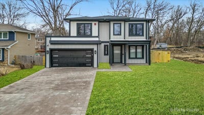 /international/us/148-oak-street-lake-zurich-il-110107054006/
