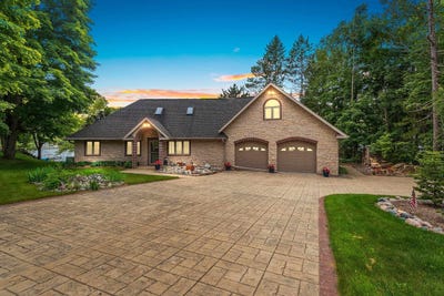 /international/us/2989-trump-lake-road-wabeno-wi-110101235590/