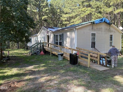 /international/us/215-indian-springs-road-burlington-nc-110120487726/