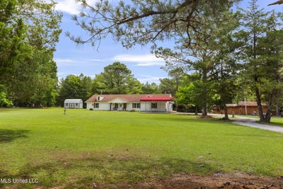 /international/us/156-cobbville-road-canton-ms-110100310297/