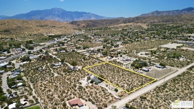 /international/us/pioneer-rd-morongo-valley-ca-110106322724/
