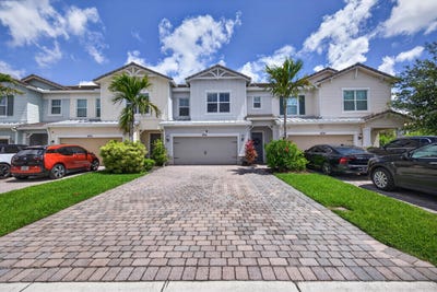 /international/us/4715-eucalyptus-drive-hollywood-fl-110108279121/