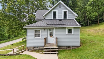 /international/us/5552-schilling-hill-road-nw-new-philadelphia-oh-110100049912/