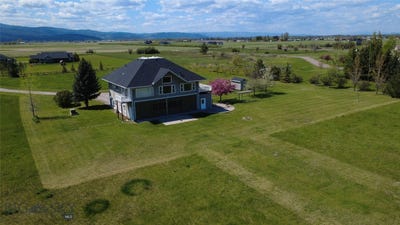 /international/us/33-staggerwing-kalispell-mt-110108255601/