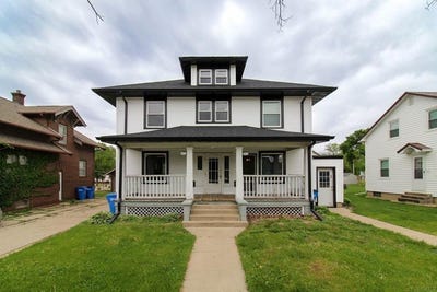 /international/us/811-g-avenue-grundy-center-ia-110108999488/