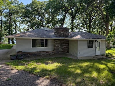 /international/us/16223-oster-point-road-cold-spring-mn-110108718703/