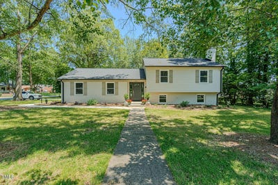 /international/us/2804-edgewood-avenue-burlington-nc-110096221583/