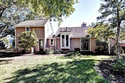 /international/us/323-littletown-quarter-williamsburg-va-110108531848/