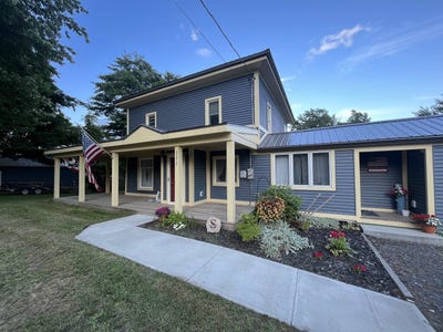 /international/us/3272-county-route-6-hammond-ny-110107268002/