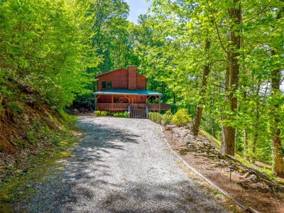 /international/us/453-macs-mountain-retreat-lane-lot-4-franklin-nc-110108340717/