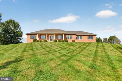 /international/us/16521-hampton-road-hamilton-va-110120576676/
