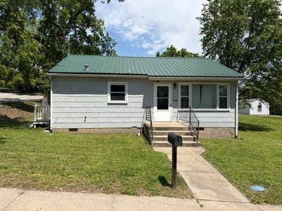 /international/us/723-s-street-atchison-ks-110108337110/