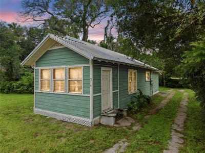 /international/us/316-s-amelia-avenue-deland-fl-110110406826/